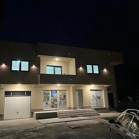 Al Noor Villa *